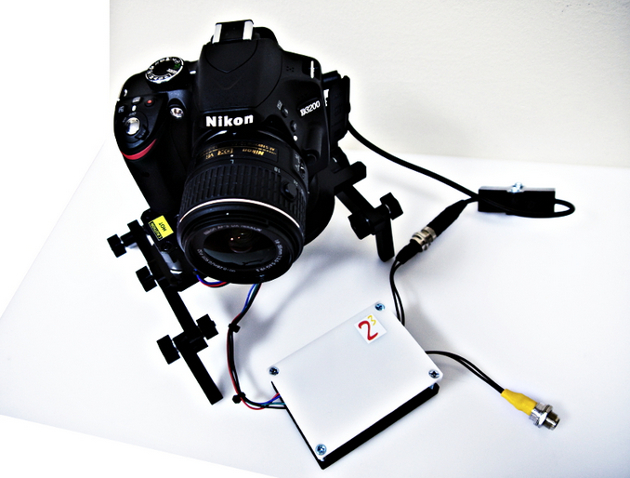 Universalus automatizuotas įvairių foto-filmavimo kamerų rotatorius D-CamR V1.0