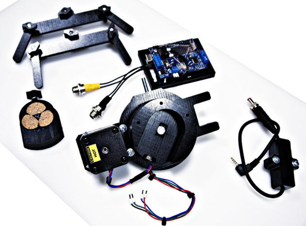 Universalus automatizuotas įvairių foto-filmavimo kamerų rotatorius D-CamR V1.0