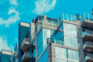 Aliuminio balkonai ALU STANDART – užtikrina komfortą ir saugumą