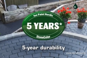 Grindinio trinkelių atnaujinimas spalvine impregnavimo priemone StoneColor - nauja grindinio išvaizda ir atsparumas